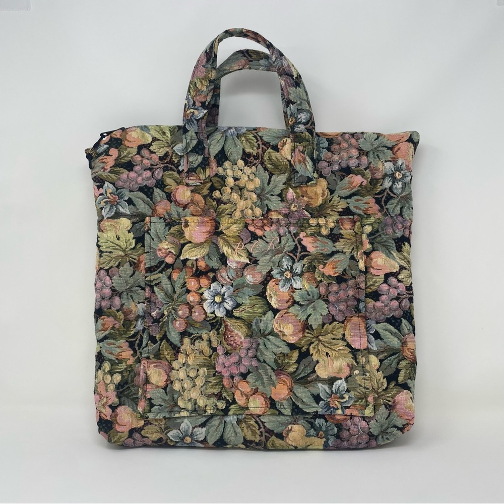 Vintage Floral/Fruits Grandma Core Tapestry with Pockets Handled Tote Bag